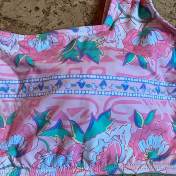 NWT billabong bathing suit top - Picture 2 of 6